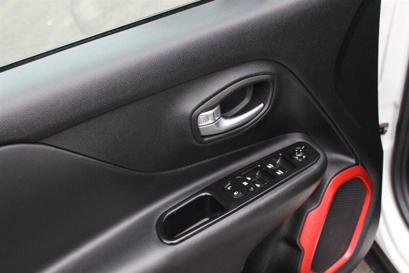 used 2015 Jeep Renegade car, priced at $8,995