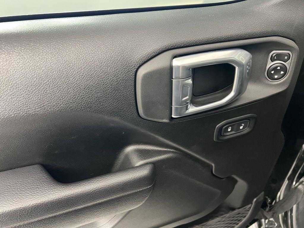 used 2025 Jeep Wrangler car, priced at $43,986