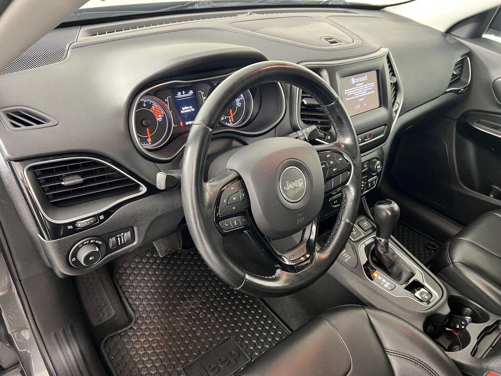 used 2020 Jeep Cherokee car, priced at $19,689