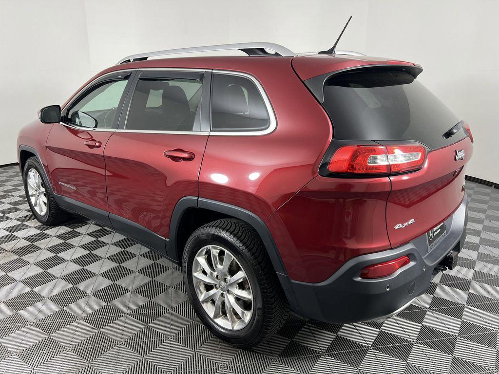 used 2015 Jeep Cherokee car, priced at $12,700