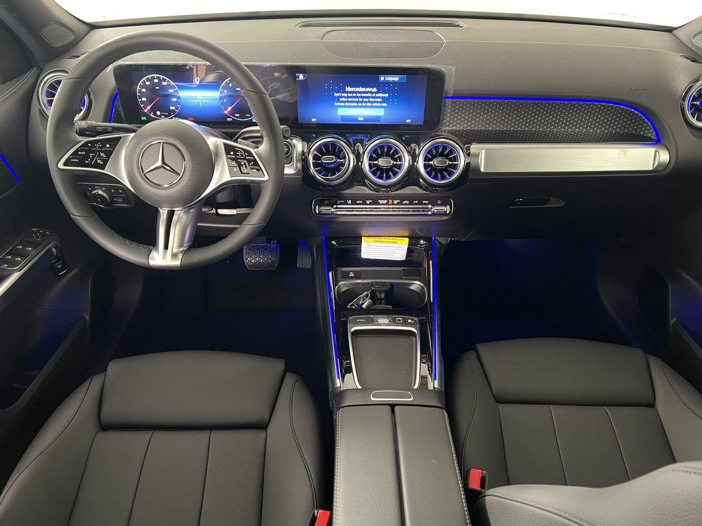 new 2025 Mercedes-Benz GLB 250 car, priced at $51,095