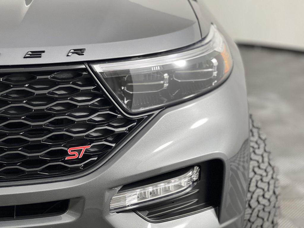 used 2021 Ford Explorer car, priced at $32,279