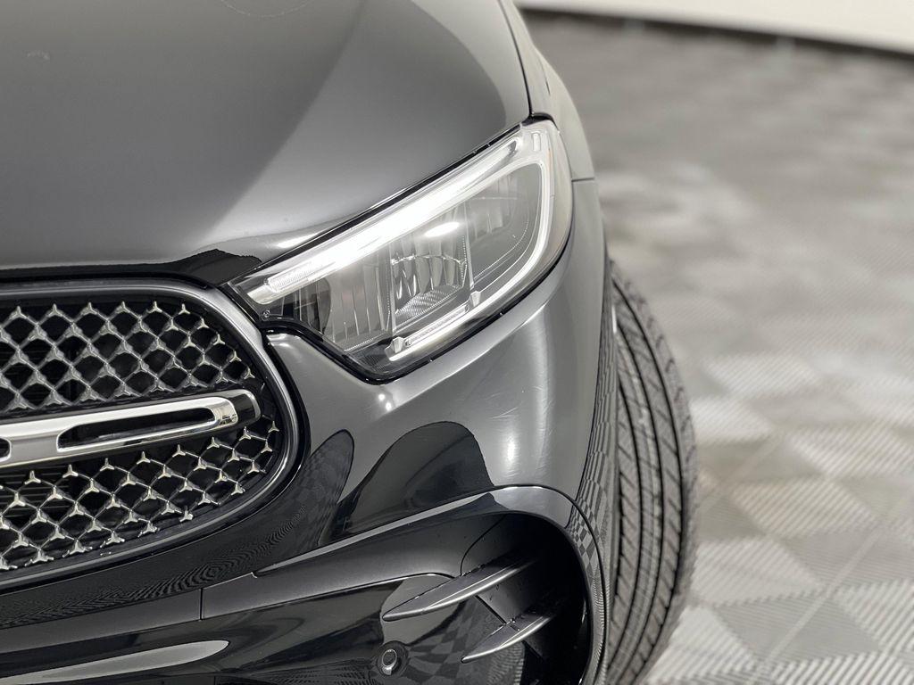 new 2026 Mercedes-Benz GLC 350e car, priced at $67,150