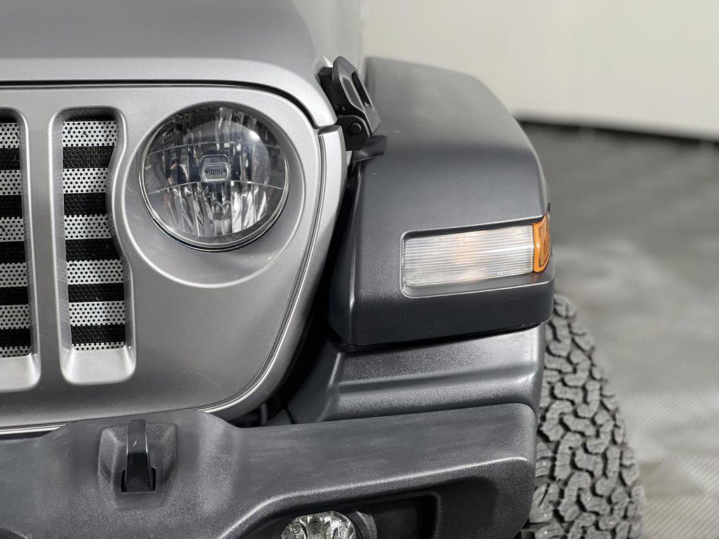 used 2018 Jeep Wrangler Unlimited car, priced at $17,633