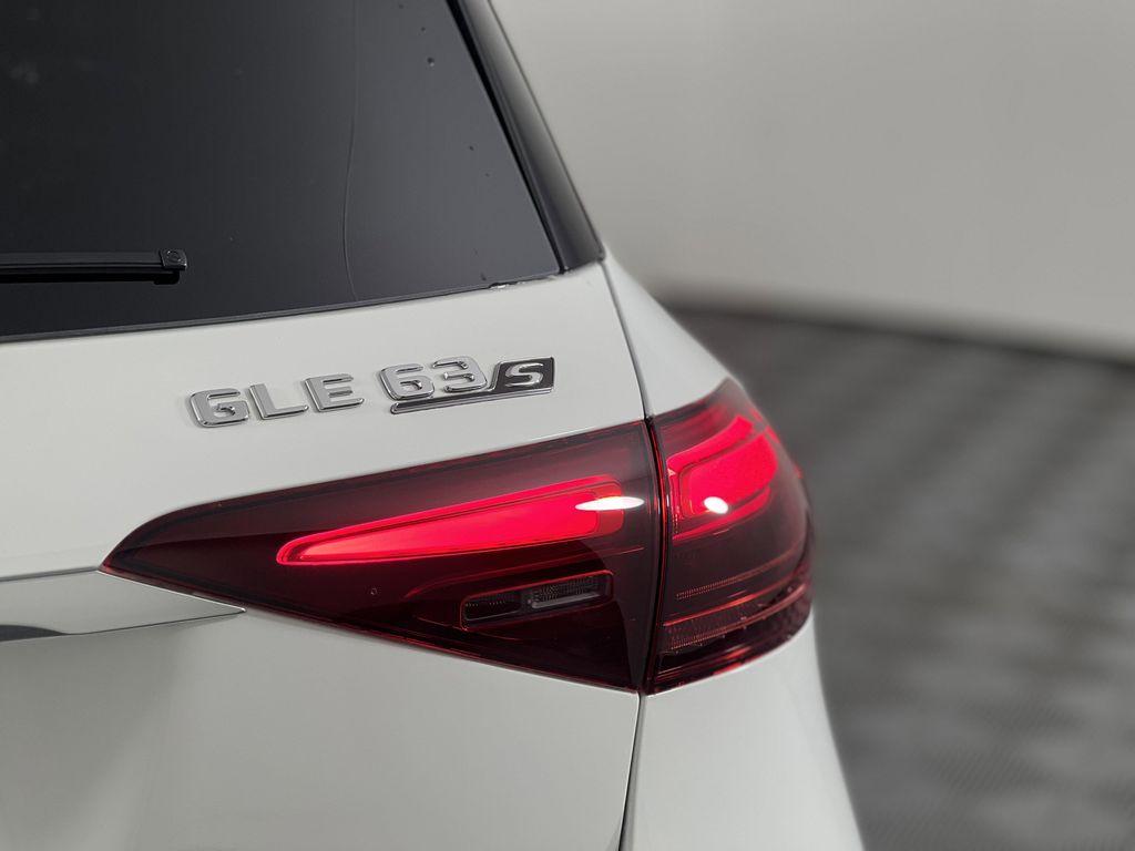 new 2026 Mercedes-Benz AMG GLE 63 car, priced at $148,125