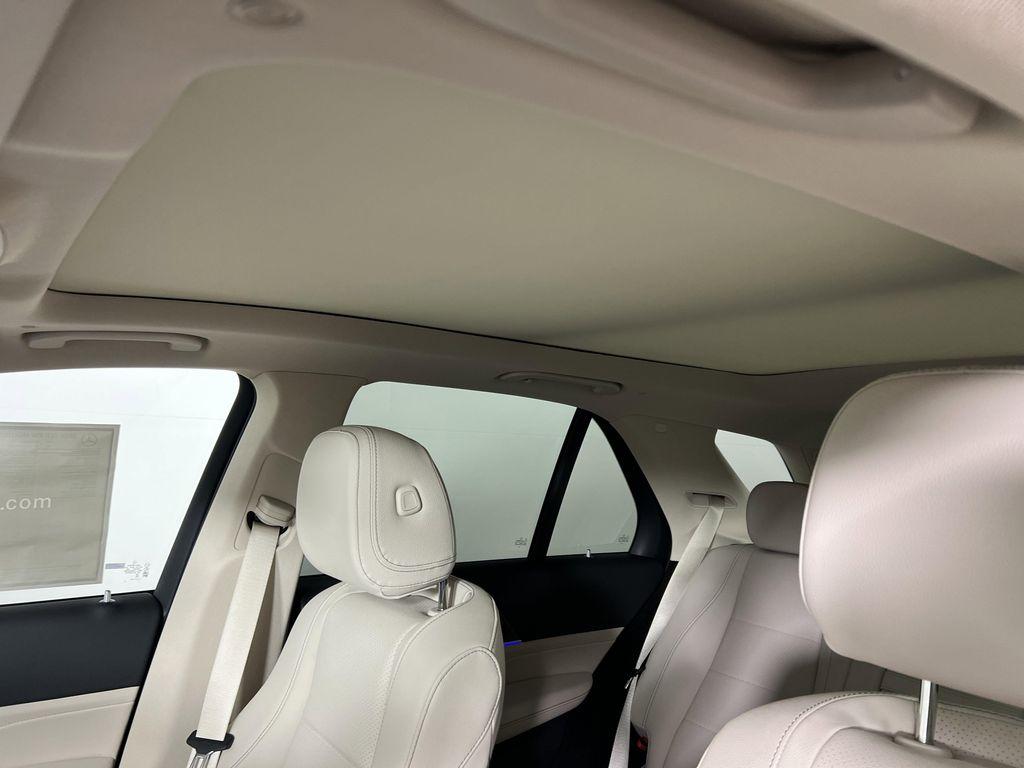 new 2026 Mercedes-Benz GLE 450 car, priced at $82,730