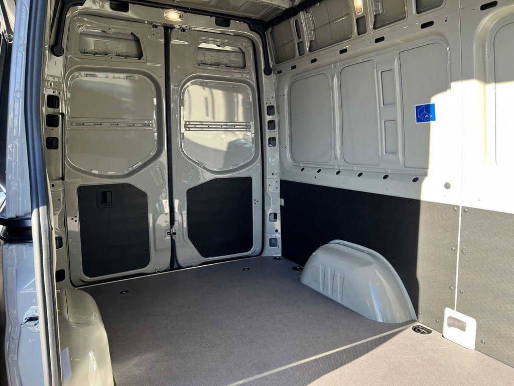 new 2025 Mercedes-Benz Sprinter 2500 car, priced at $75,628