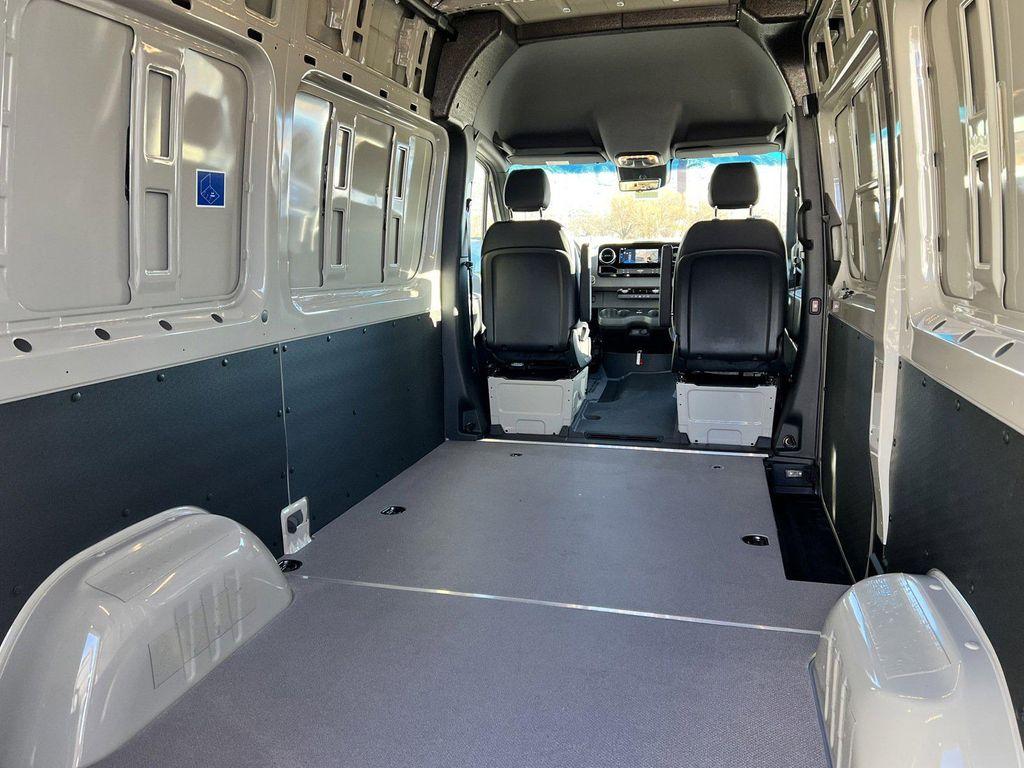 new 2025 Mercedes-Benz Sprinter 2500 car, priced at $75,628