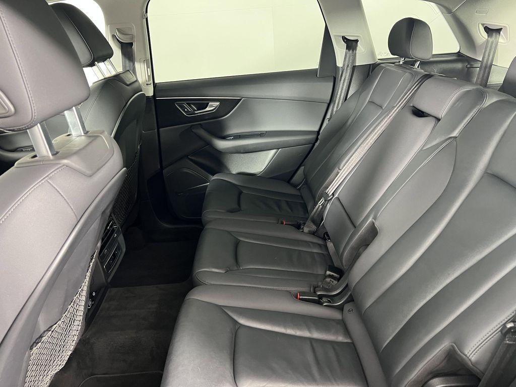 used 2020 Audi Q7 car, priced at $27,340