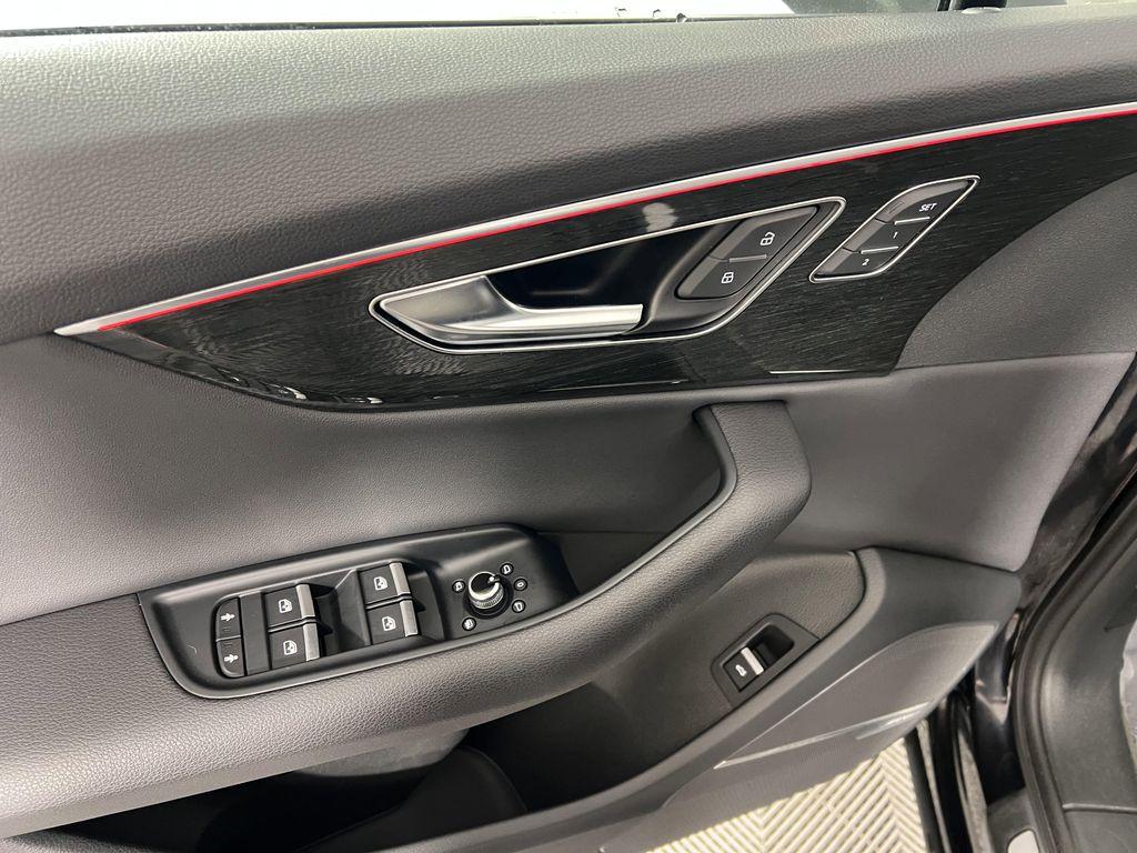 used 2020 Audi Q7 car, priced at $27,340