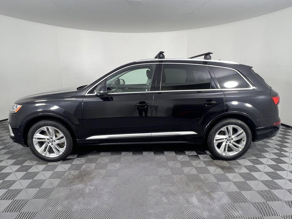 used 2020 Audi Q7 car, priced at $27,340