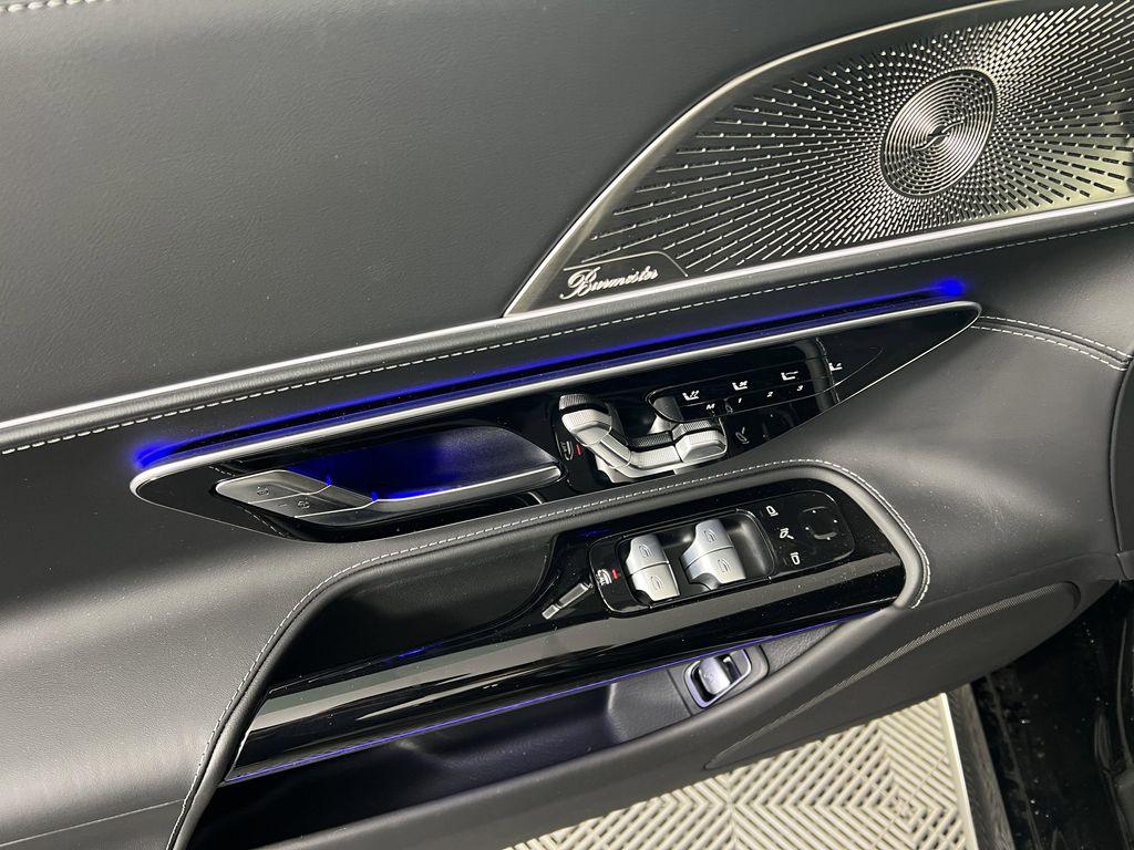 new 2025 Mercedes-Benz AMG SL 43 car, priced at $115,720