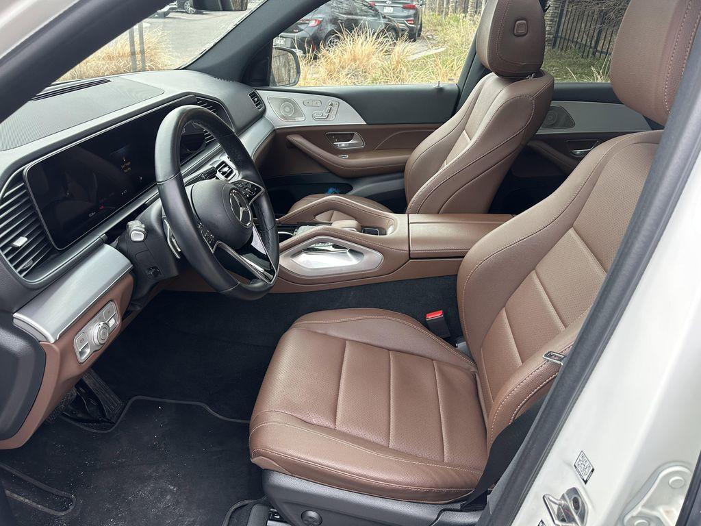 used 2025 Mercedes-Benz GLE 350 car, priced at $53,376