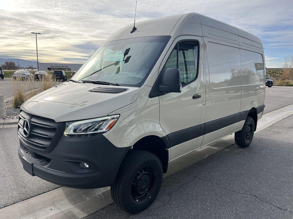 new 2025 Mercedes-Benz Sprinter 2500 car, priced at $85,177