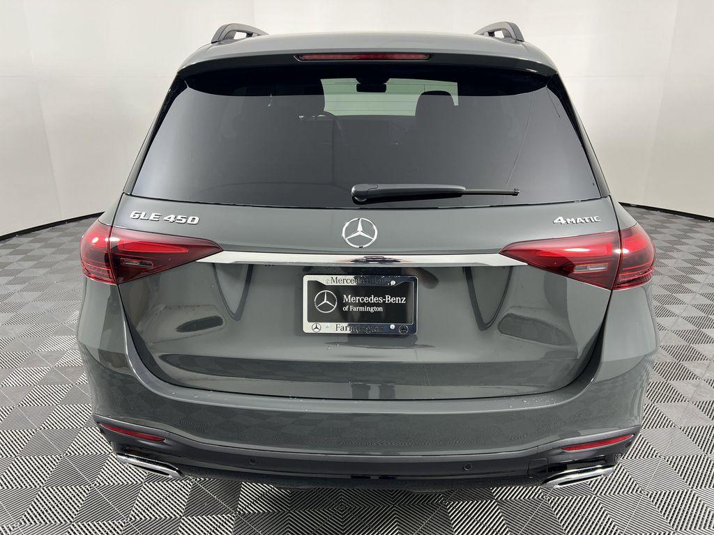 new 2026 Mercedes-Benz GLE 450 car, priced at $79,100
