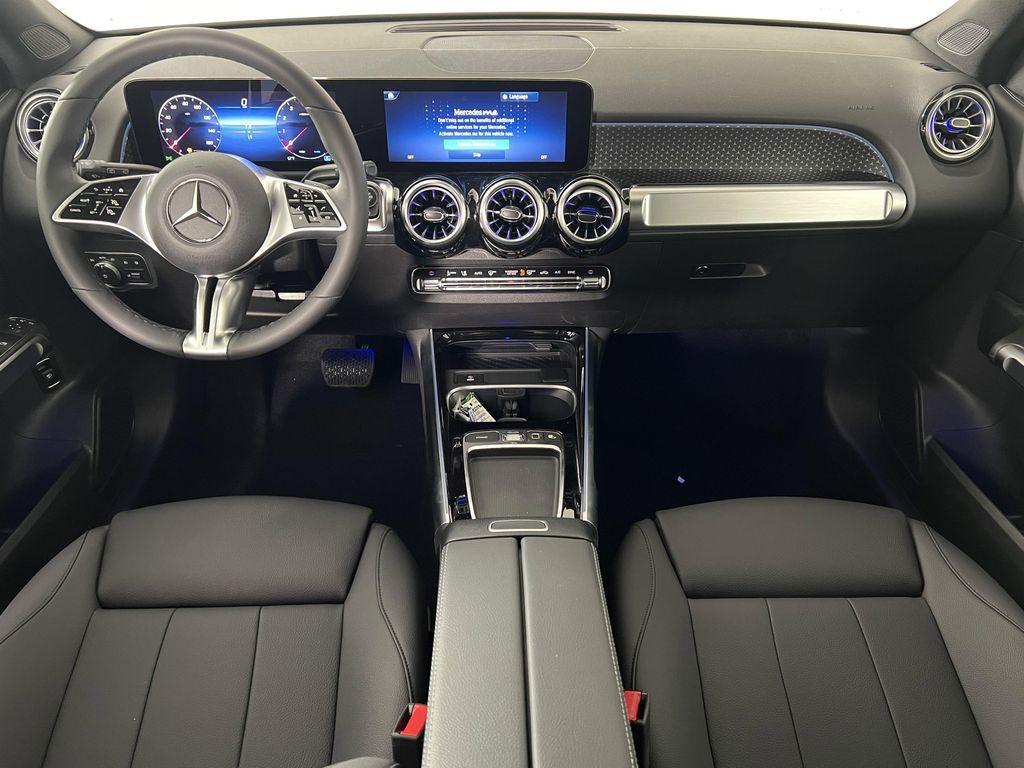 new 2025 Mercedes-Benz GLB 250 car, priced at $49,595