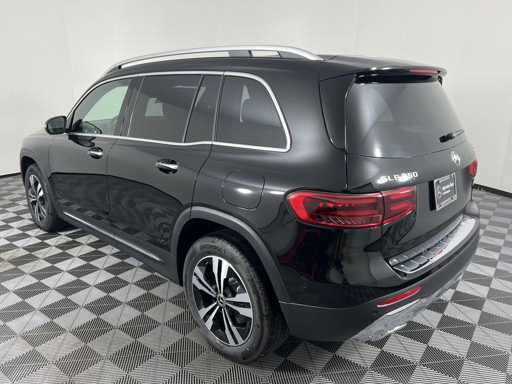 new 2025 Mercedes-Benz GLB 250 car, priced at $49,595
