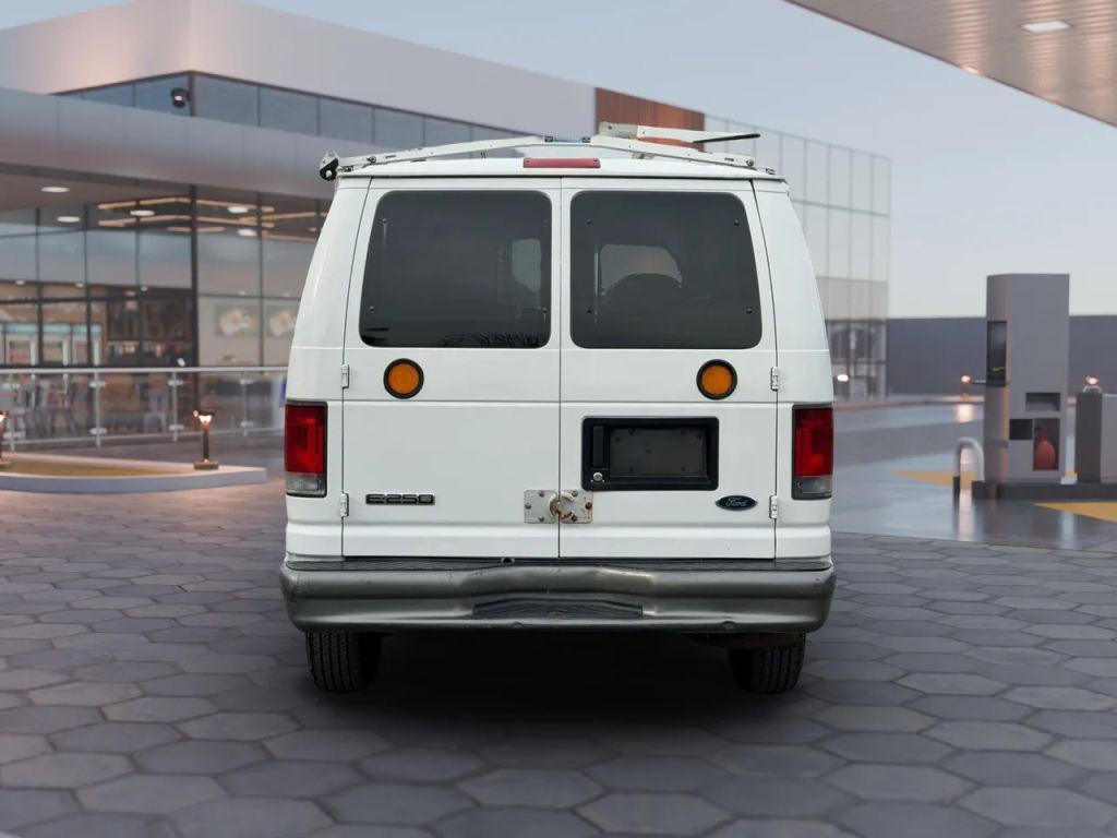 used 2006 Ford E250 car, priced at $6,495