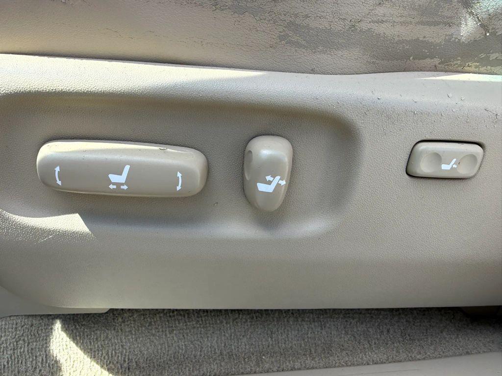 used 2006 Lexus GX 470 car, priced at $14,995