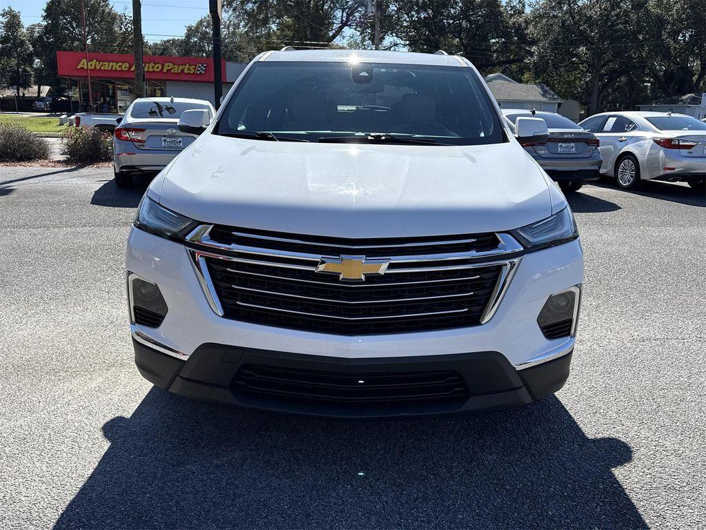 used 2022 Chevrolet Traverse car, priced at $27,900
