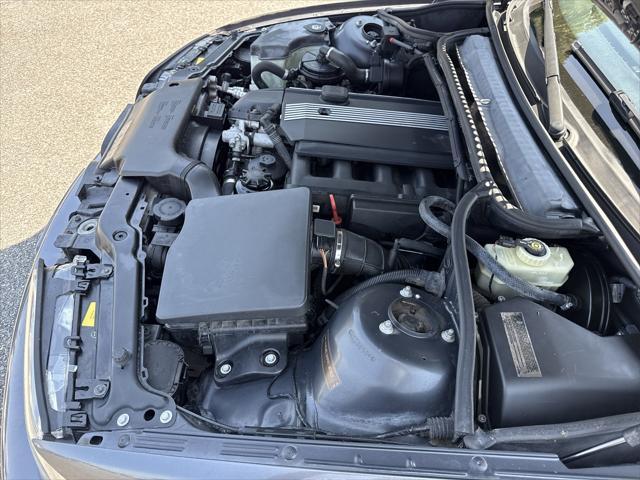 2005 Silver Gray Metallic BMW 325
