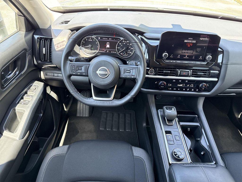 used 2024 Nissan Pathfinder car, priced at $31,900