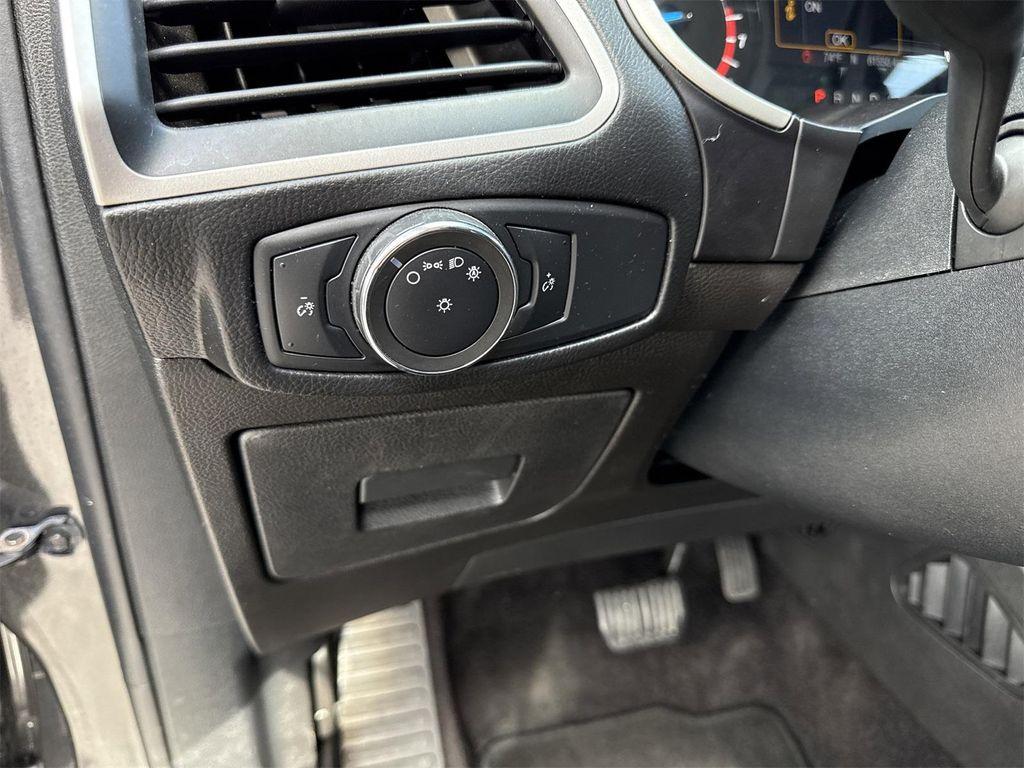 used 2017 Ford Edge car, priced at $13,900
