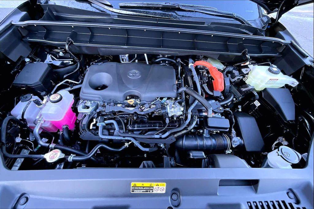 new 2026 Toyota Highlander Hybrid car, priced at $51,382