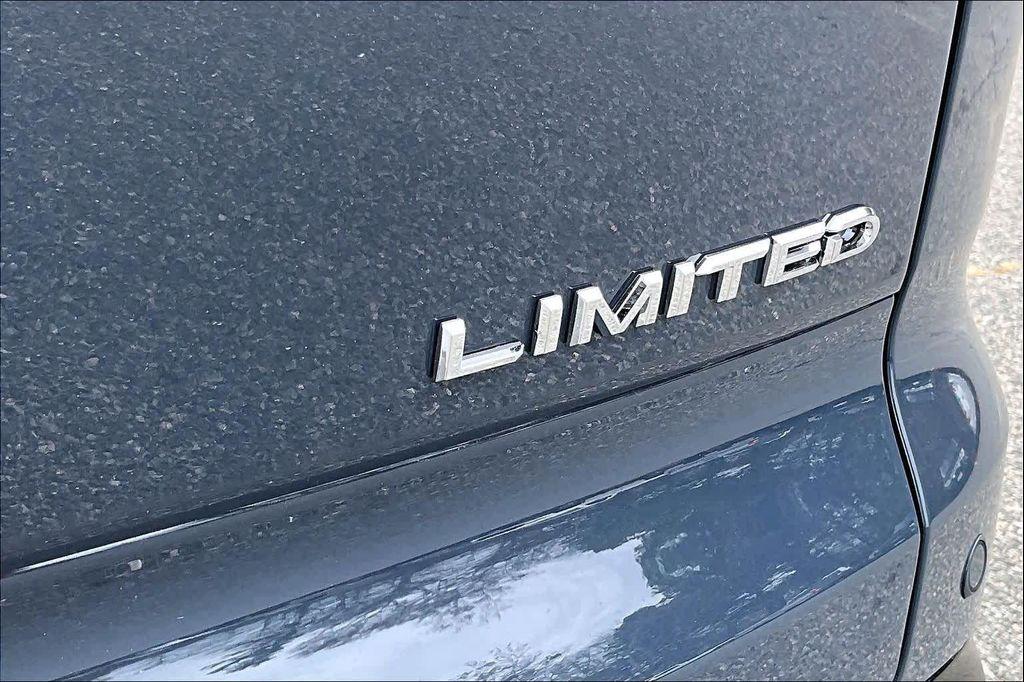 new 2025 Toyota Crown Signia car, priced at $51,777