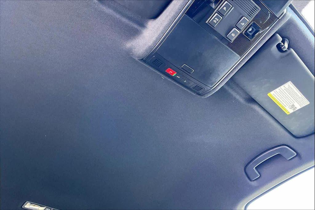 used 2022 Volkswagen Tiguan car, priced at $22,416
