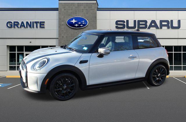 used 2022 MINI Hardtop car, priced at $19,990