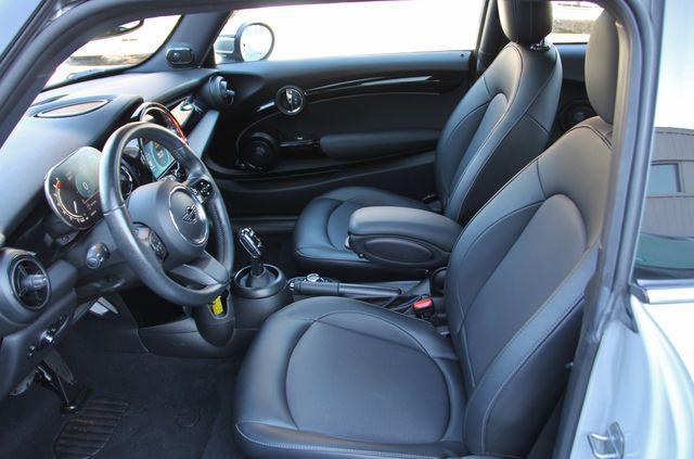 used 2022 MINI Hardtop car, priced at $19,990