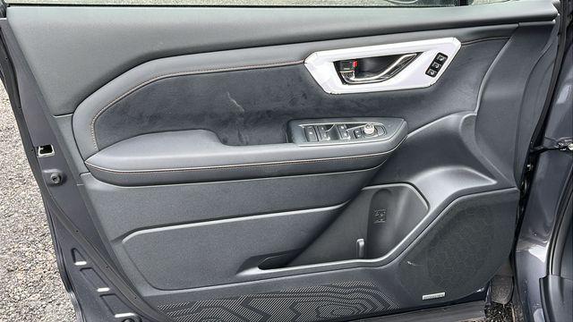 new 2025 Subaru Forester car, priced at $43,016