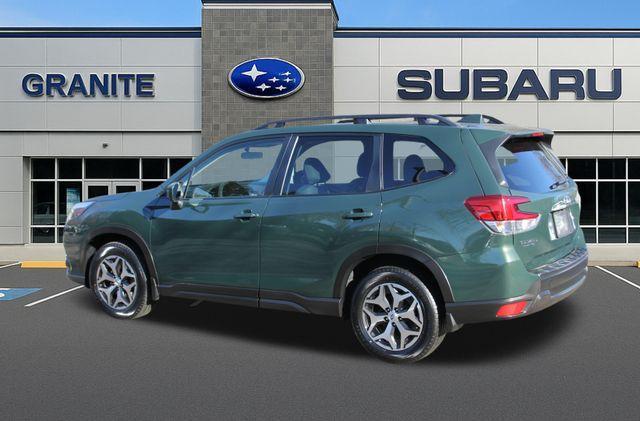 used 2023 Subaru Forester car, priced at $24,299