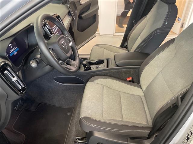 used 2025 Volvo XC40 car, priced at $28,995