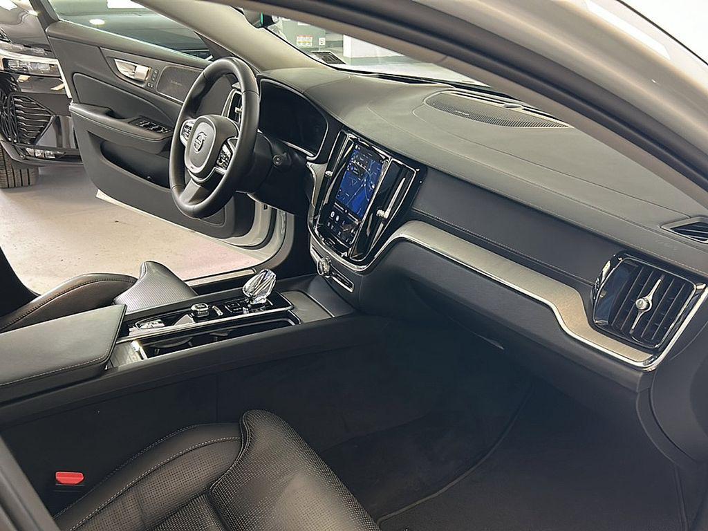 used 2024 Volvo V60 Cross Country car, priced at $42,995