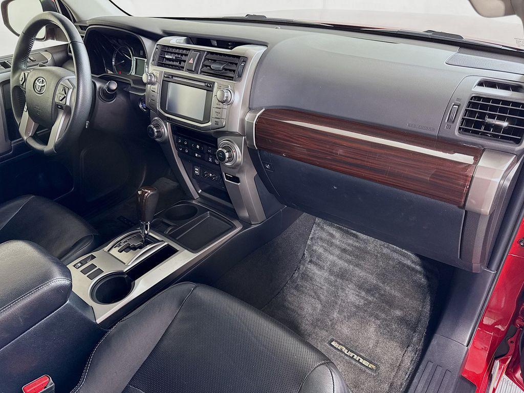2018 Barcelona Red Metallic Toyota 4Runner