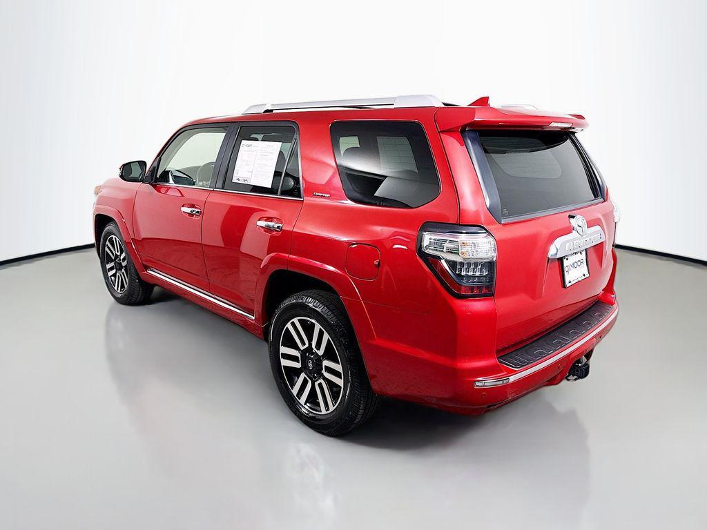 2018 Barcelona Red Metallic Toyota 4Runner