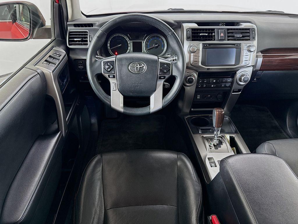 2018 Barcelona Red Metallic Toyota 4Runner