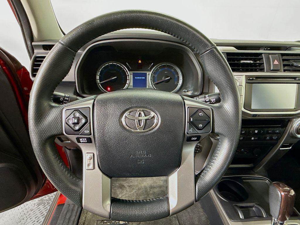 2018 Barcelona Red Metallic Toyota 4Runner