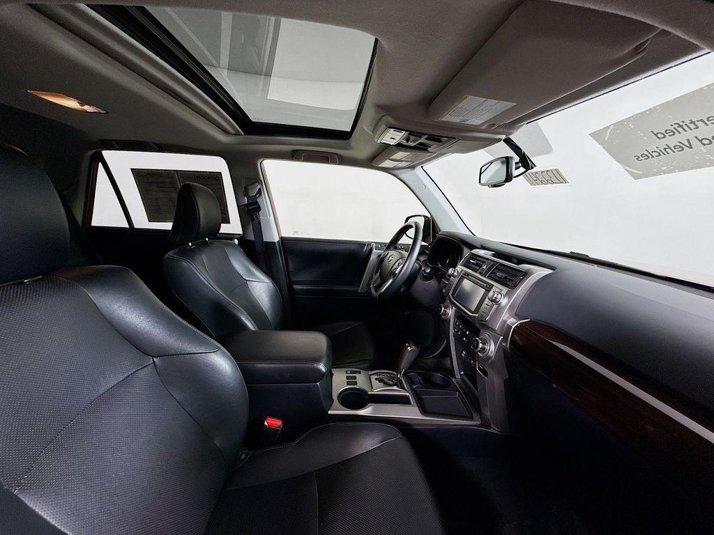 2018 Barcelona Red Metallic Toyota 4Runner