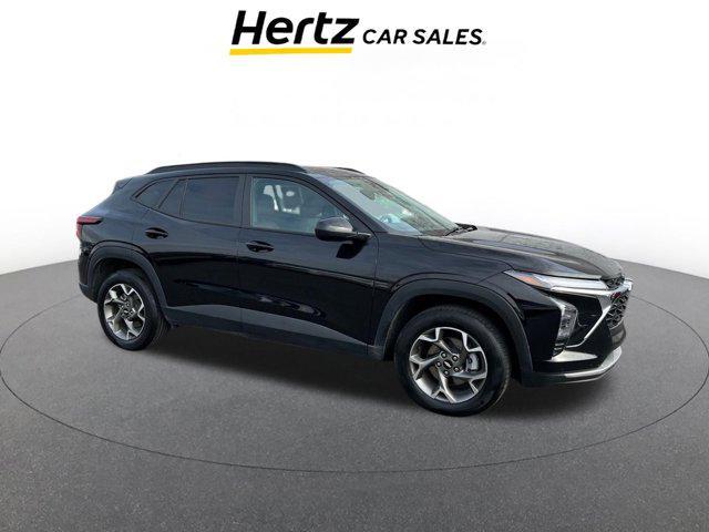 used 2025 Chevrolet Trax car, priced at $18,830