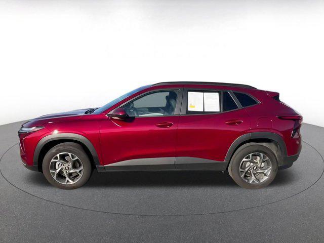 used 2025 Chevrolet Trax car, priced at $19,304