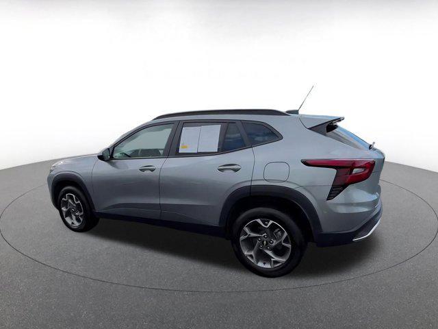 used 2025 Chevrolet Trax car, priced at $18,460