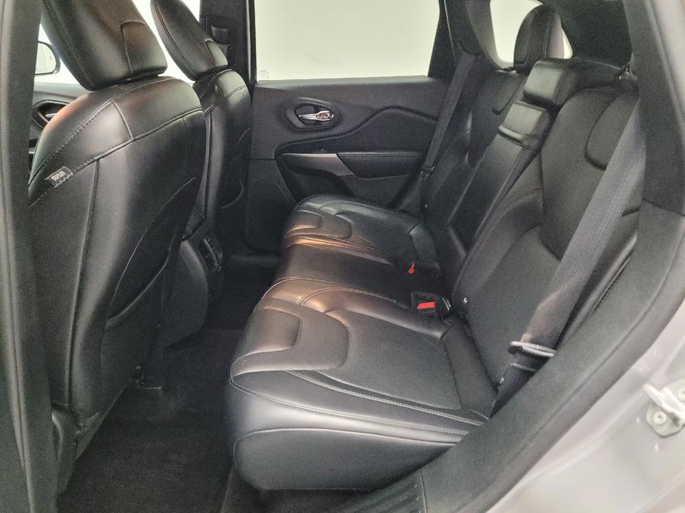 used 2019 Jeep Cherokee car, priced at $18,595