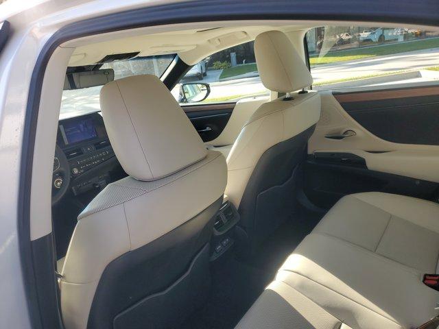 used 2025 Lexus ES 350 car, priced at $43,529