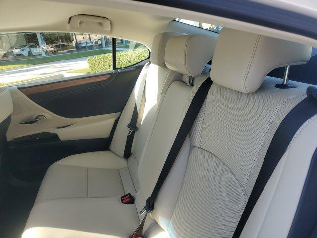 used 2025 Lexus ES 350 car, priced at $43,529