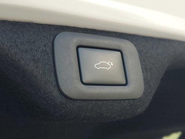 used 2025 Lexus ES 350 car, priced at $42,560