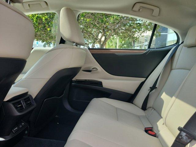 used 2024 Lexus ES 300h car, priced at $39,989