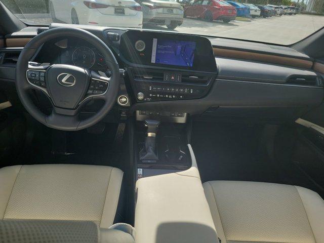 used 2024 Lexus ES 300h car, priced at $39,989